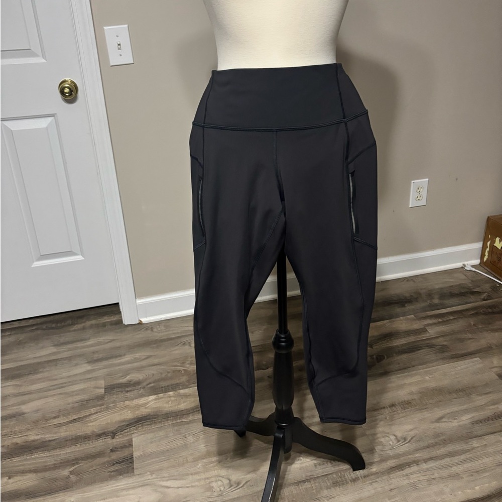 Athleta ‘Rainier’ Leggings - Picture 4 of 8